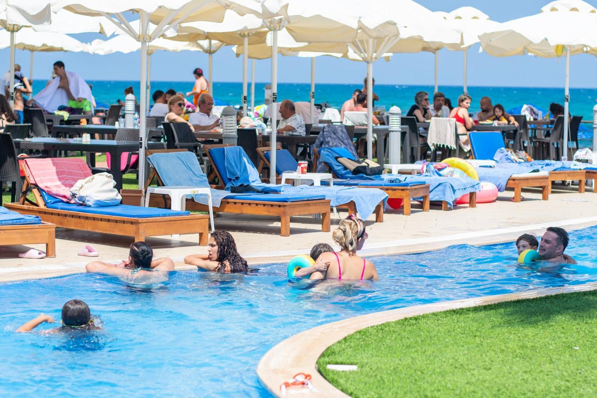 Mimoza Beach Hotel Agios Sergios Luaran gambar